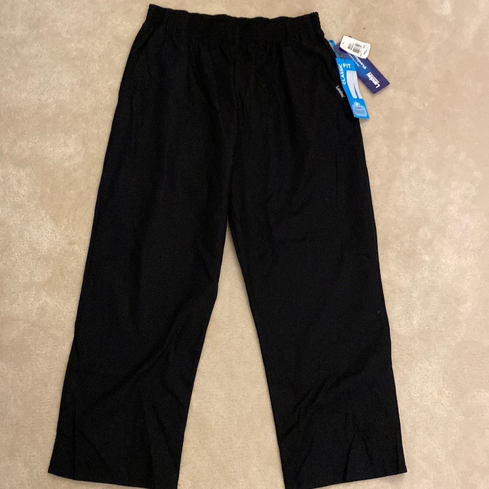 Black scrub pants